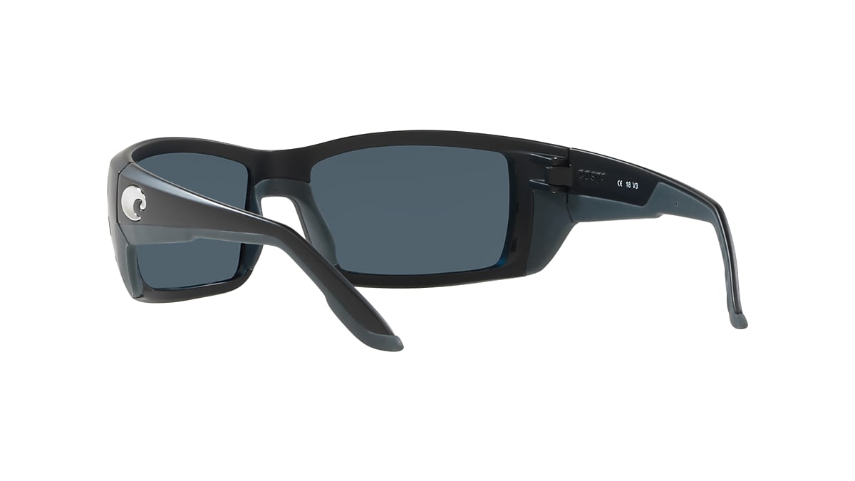 Permit Polarized Sunglasses in Gray