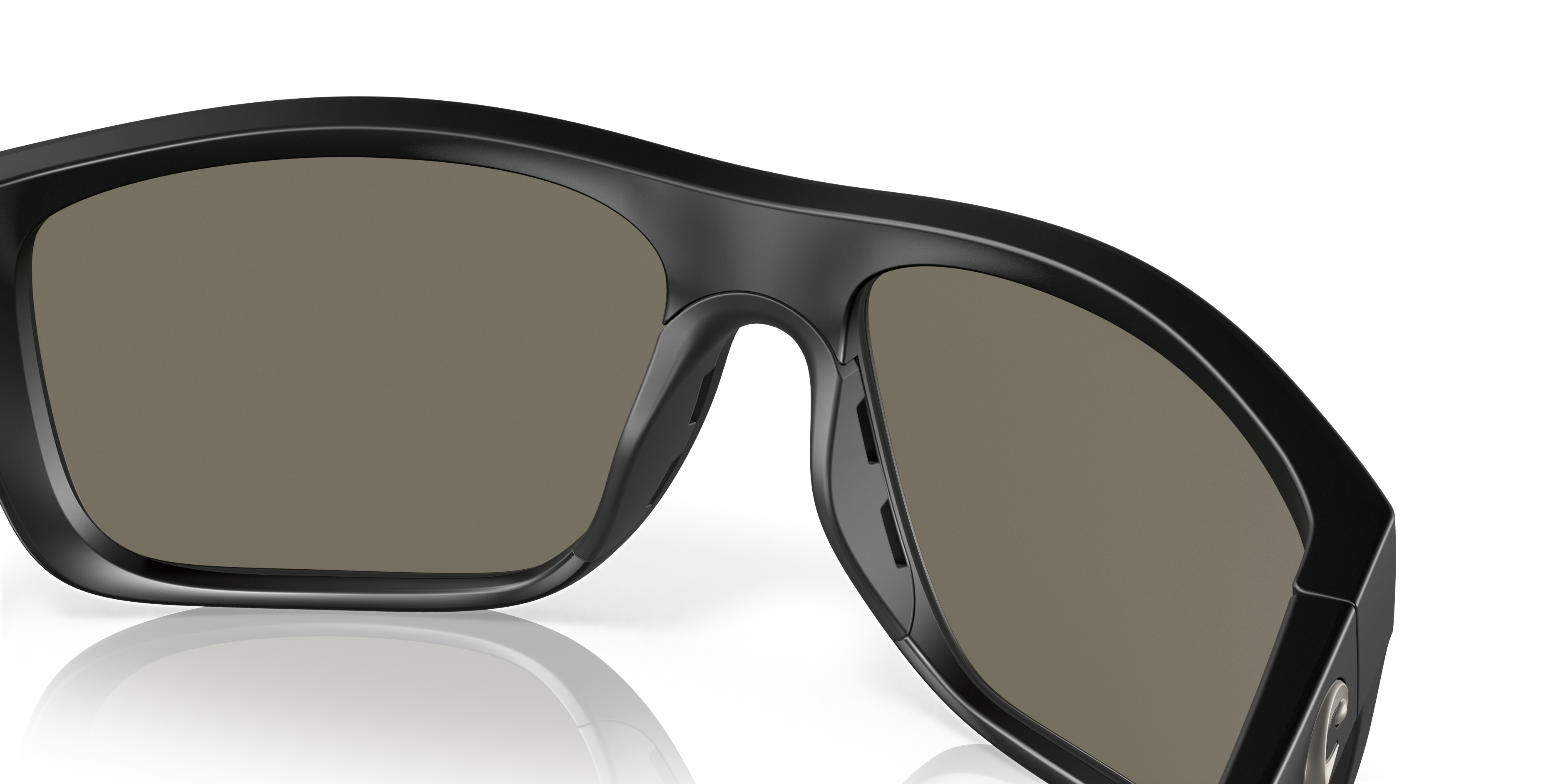 One Size Costa Broadbill 580P Polarized Sport Sunglasses Matte Black Frame/Blue Mirror 580P 