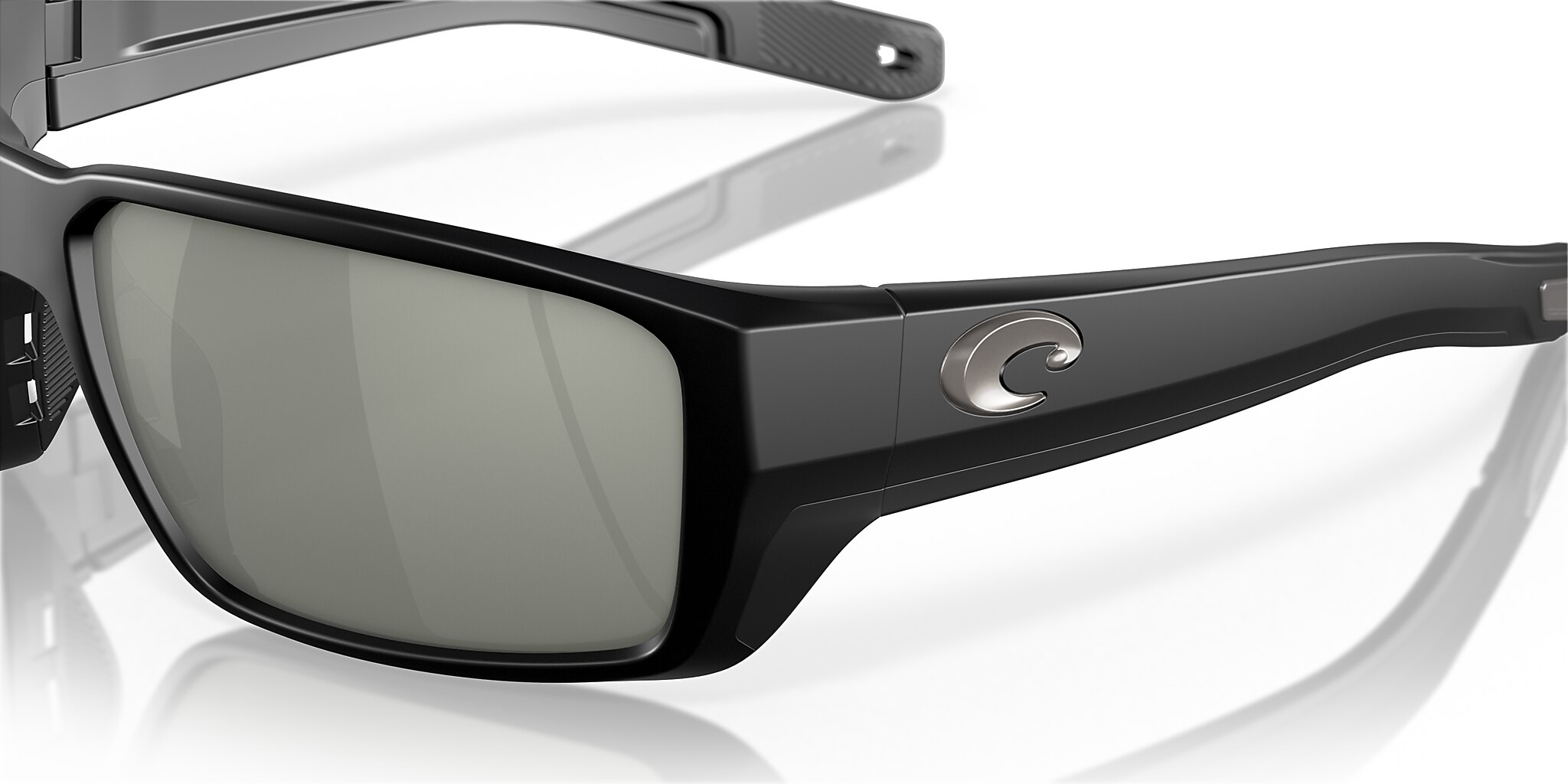 Fantail PRO Polarized Sunglasses in Gray Silver Mirror | Costa Del