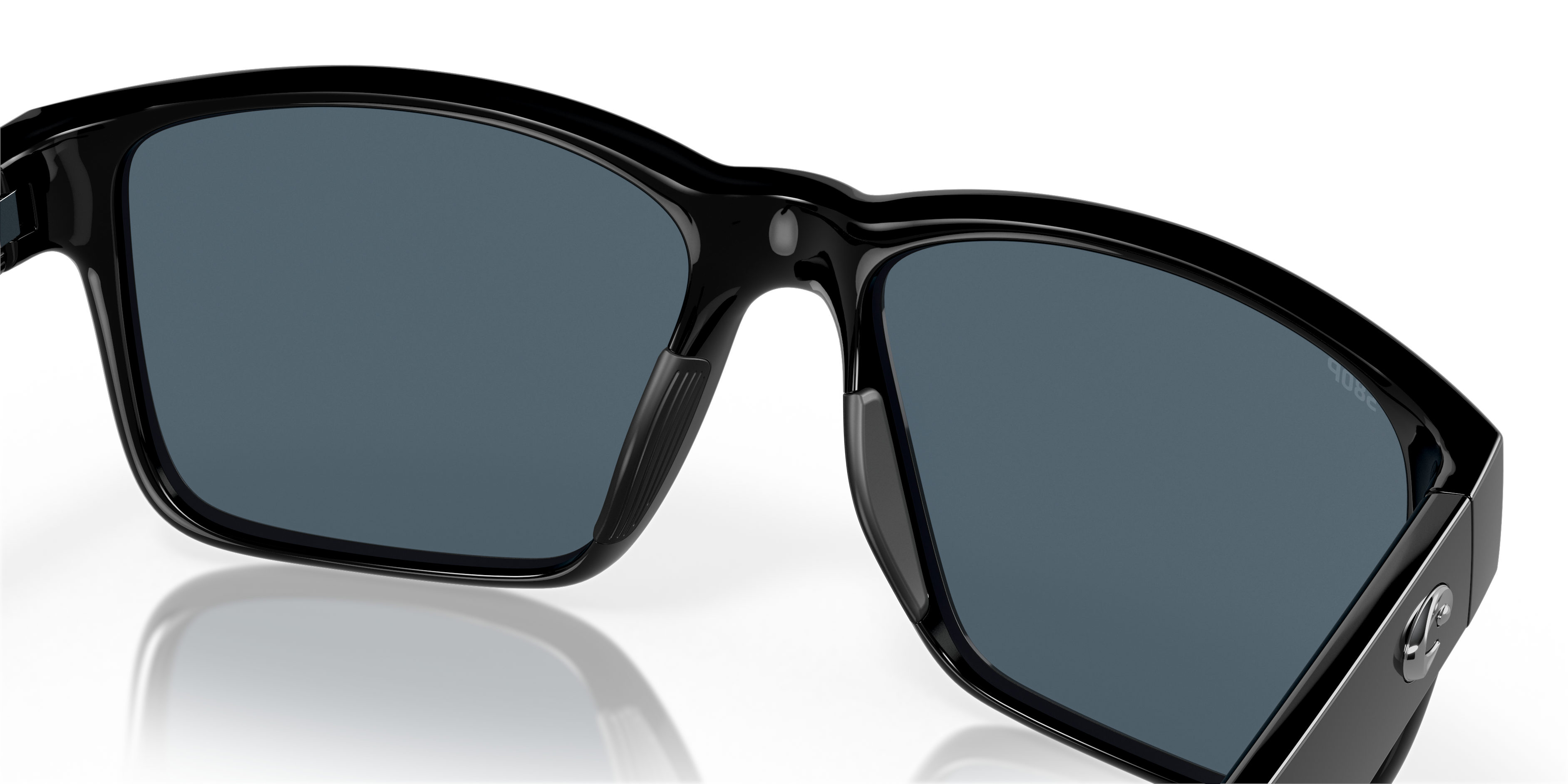 Paunch Polarized Sunglasses in Gray Costa Del Mar® image