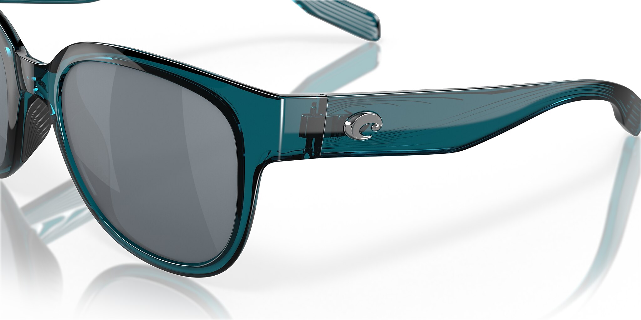 Salina Polarized Sunglasses in Gray Silver Mirror | Costa Del Mar®