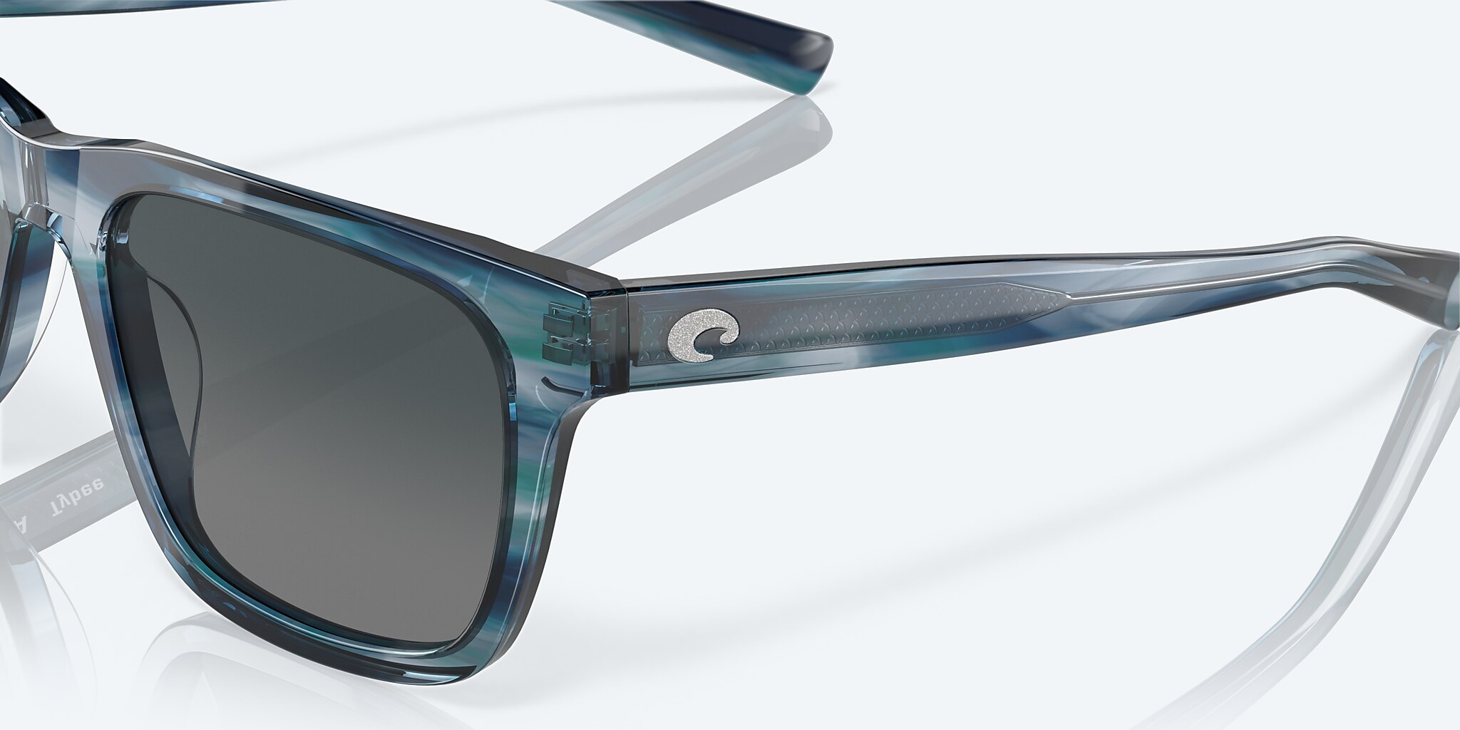 Tybee Polarized Sunglasses in Gray Gradient
