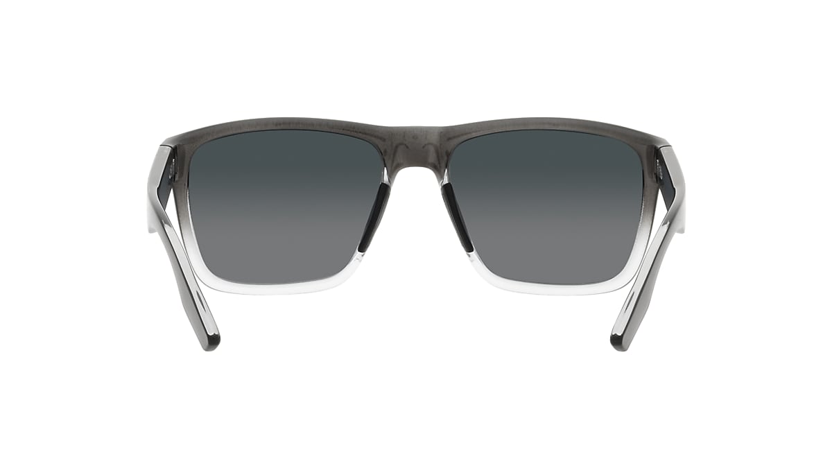 Paunch XL Polarized Sunglasses in Gray Gradient | Costa Del Mar®
